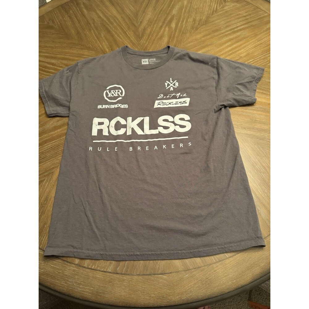 Young & Rcklss Y&R T-Shirt Men’s Size Large SS Gray With White